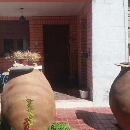 Las 2 Tinajas فيامبالا المظهر الخارجي الصورة